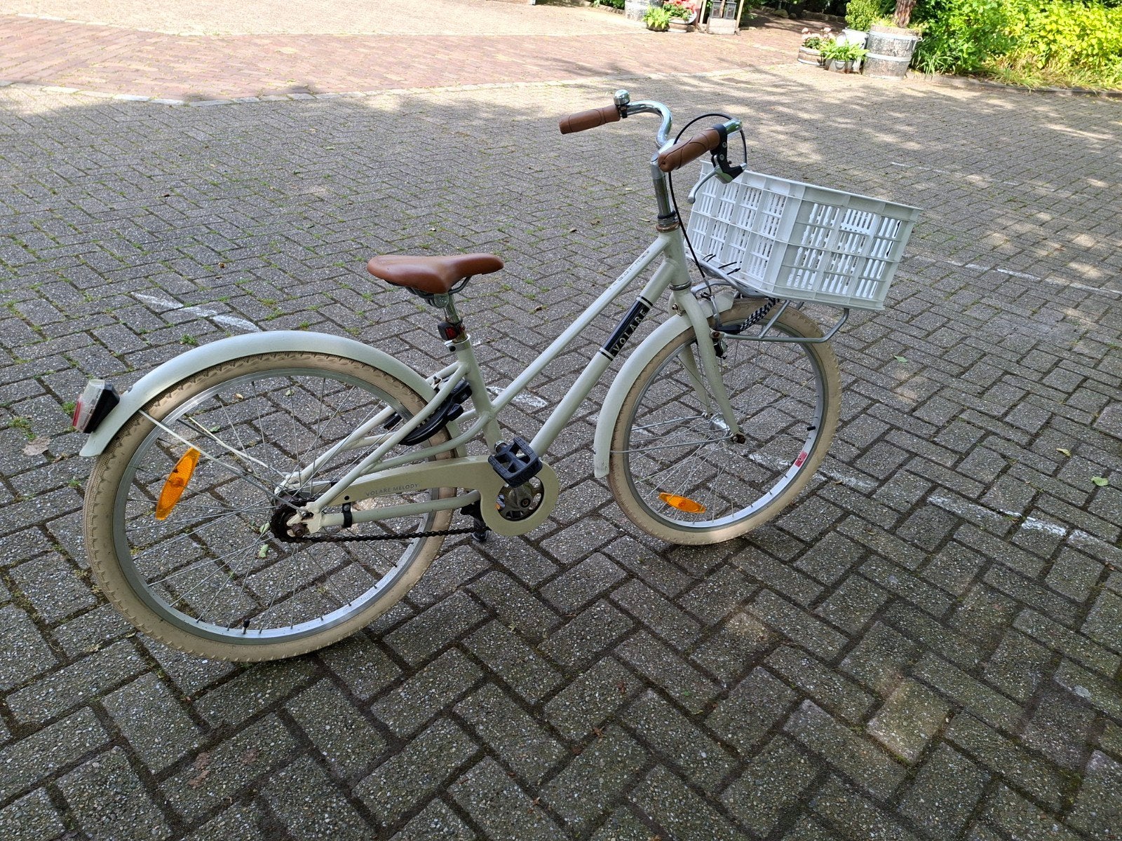 Volare kinderfiets 24 inch met krat, Ophalen, Gebruikt, Terugtraprem, 20 inch of meer