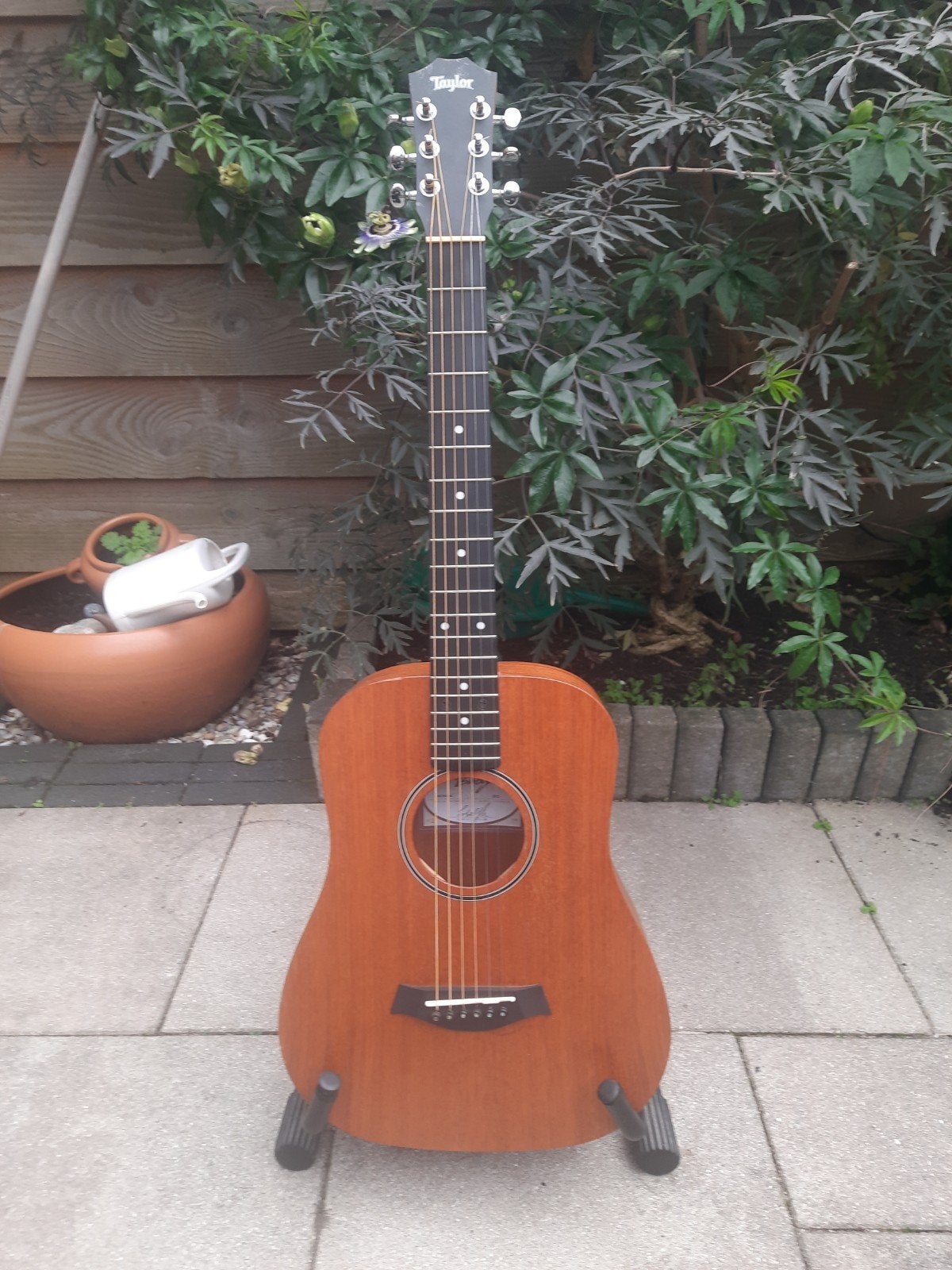 Elektro-akoestische Taylor, Ophalen of Verzenden, Zo goed als nieuw, Western- of Steelstringgitaar, Met (piezo-)element