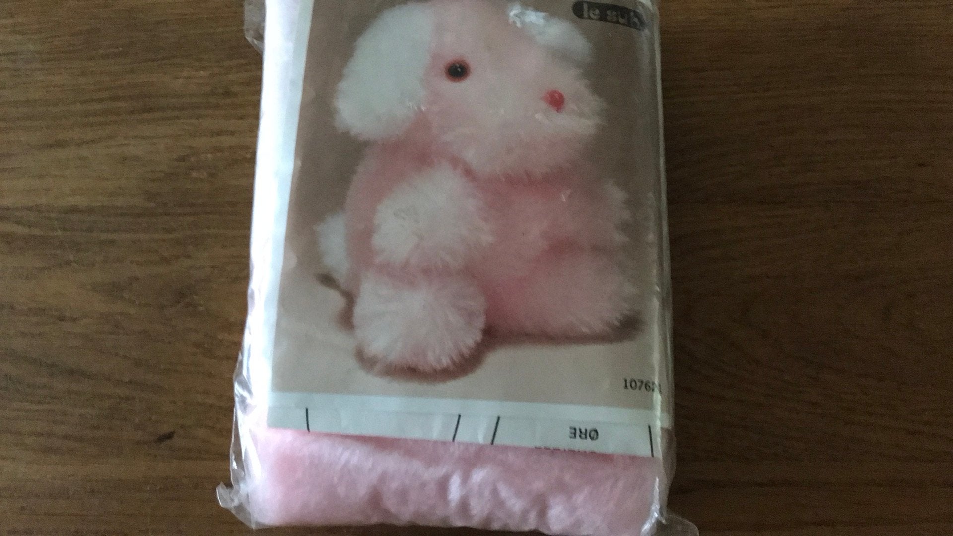 Pakket roze knuffel , hondje naaien, Ophalen of Verzenden, Zo goed als nieuw