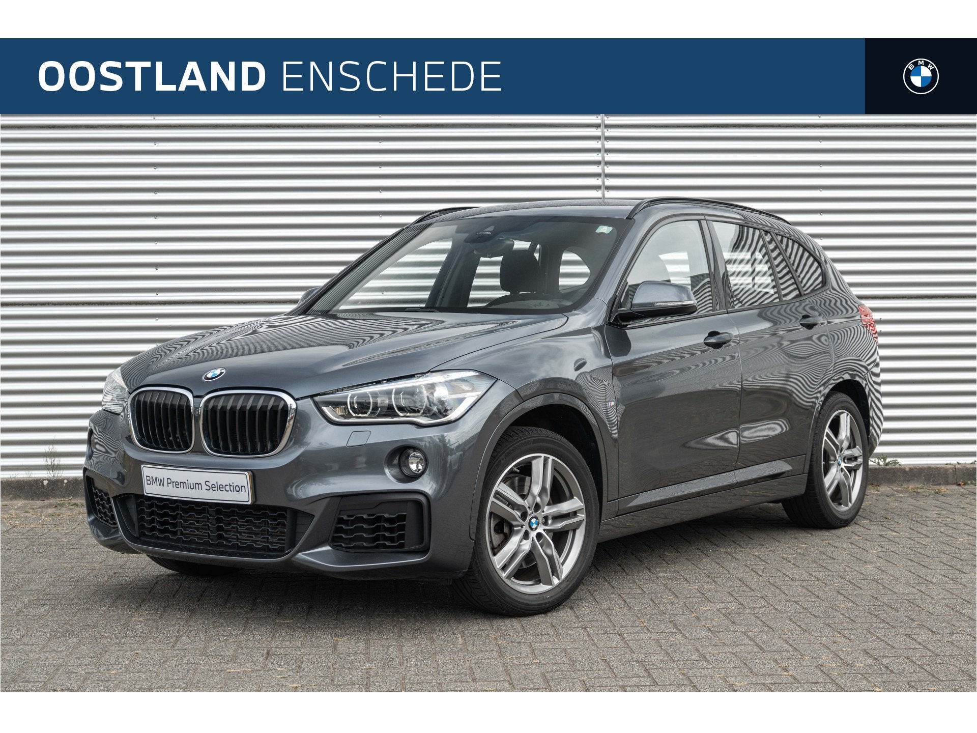 BMW X1 sDrive20i M Sport Automaat / Sportstoelen / Cruise Co