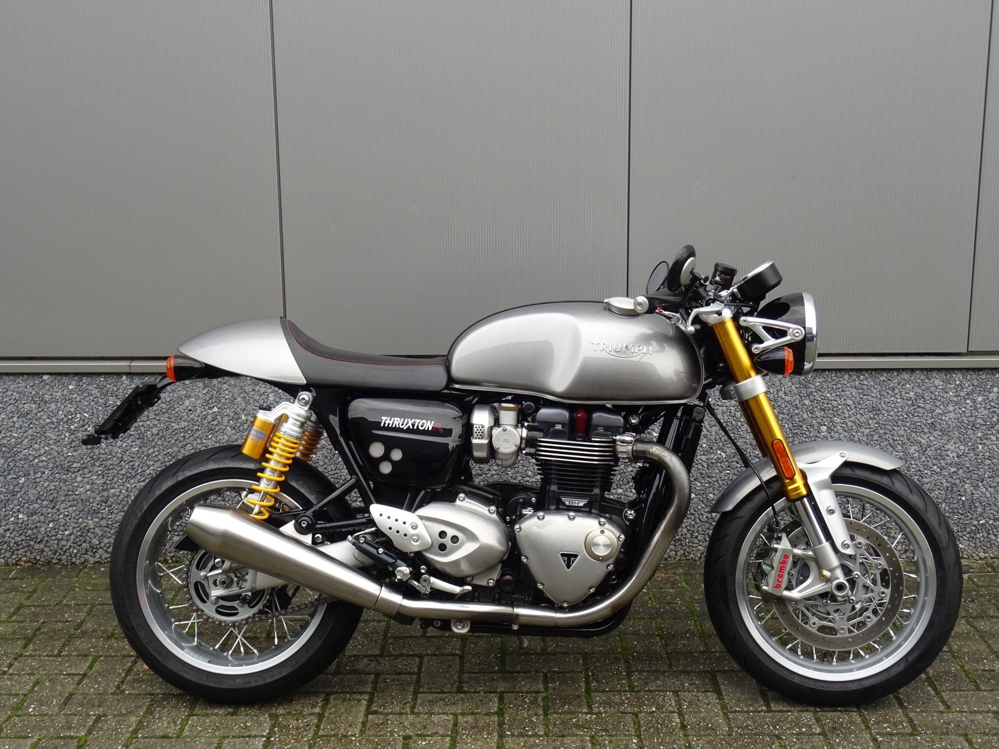 Triumph THRUXTON 1200 R (bj 2016), Bedrijf, 1200 cc, Naked bike