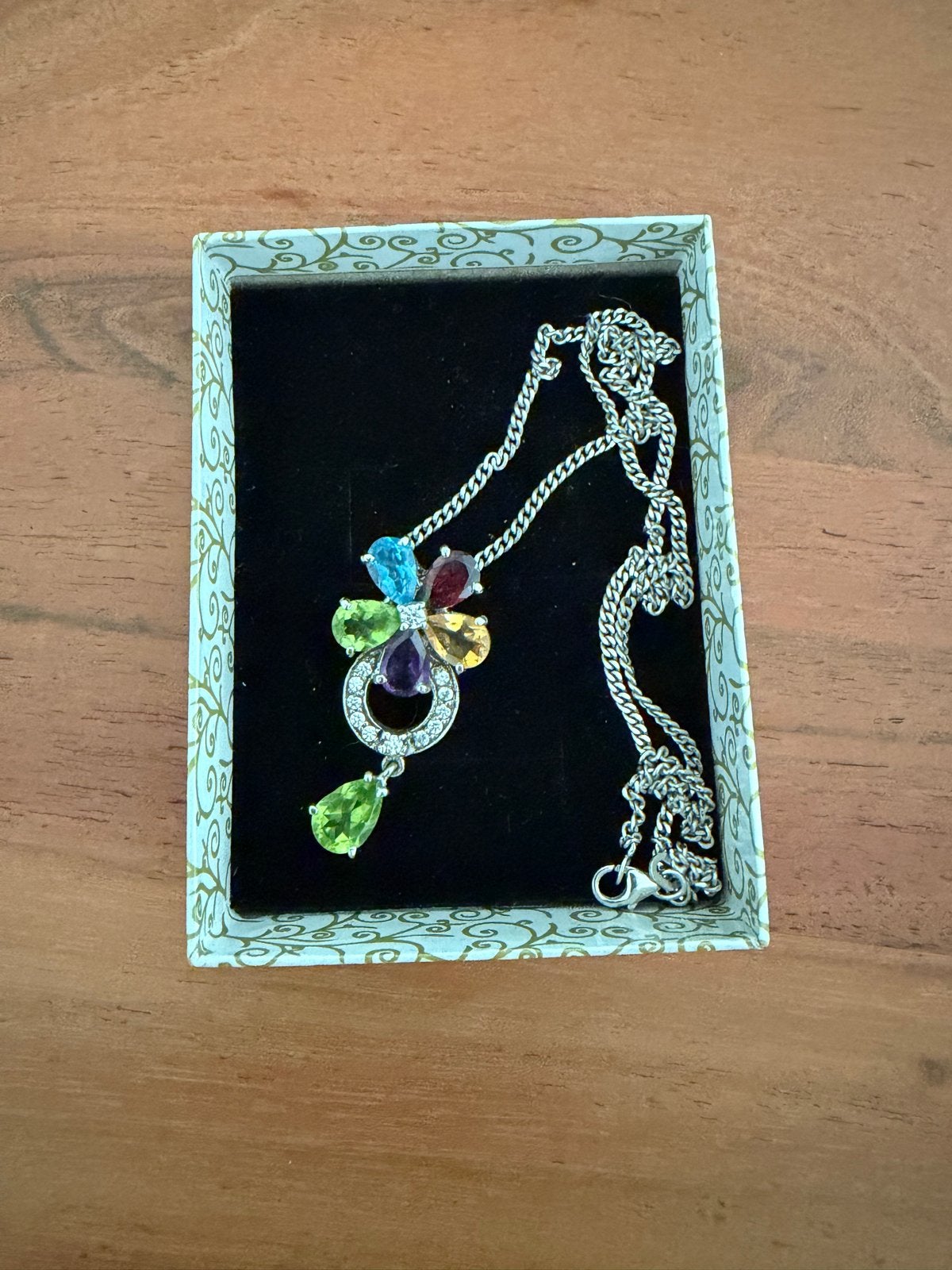Zilveren ketting met kleurrijke edelstenen hanger, Ophalen of Verzenden, Gebruikt, Zilver, Met edelsteen