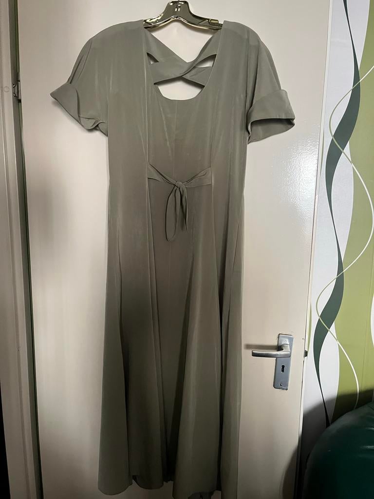 jurk met open rug Jean Claire,maat 36/38, Kleding | Dames, Maat 38/40 (M), Ophalen of Verzenden, Zo goed als nieuw, Onder de knie