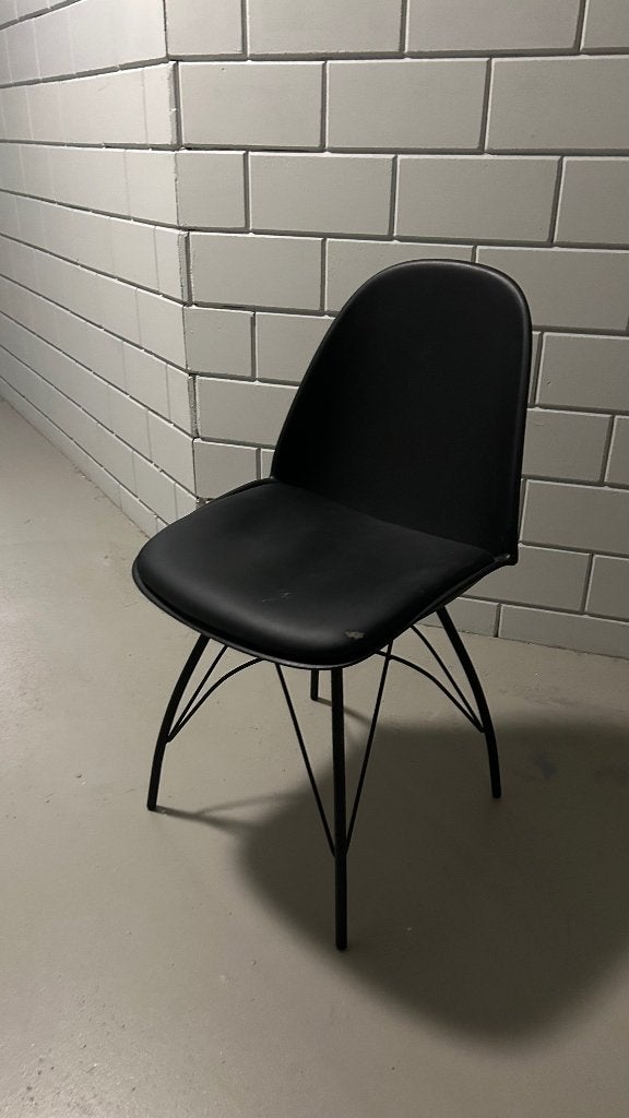 Kick Stoel, Ophalen, Gebruikt, Zwart, Design