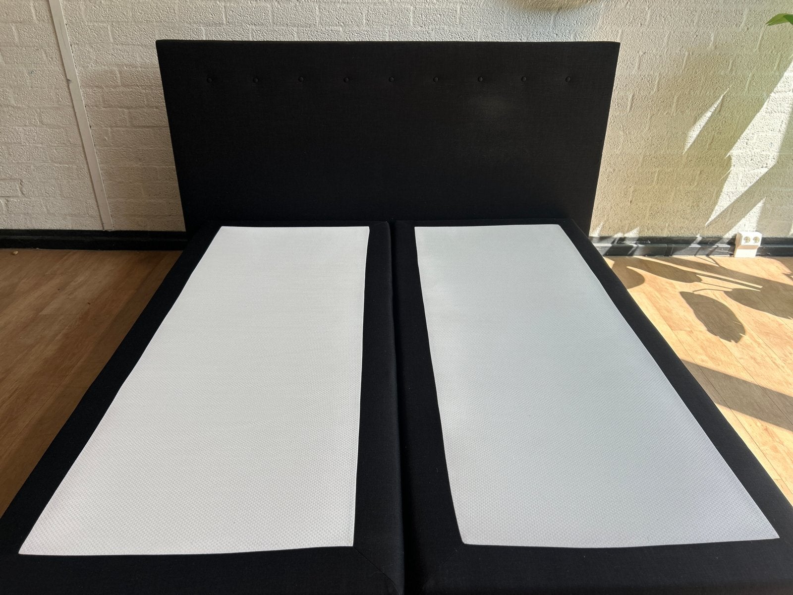 Luxe Hotel Chique Boxspring 180x200 cm | Zwart | Gereinigd, Zwart, Tweepersoons, Ophalen of Verzenden, Zo goed als nieuw