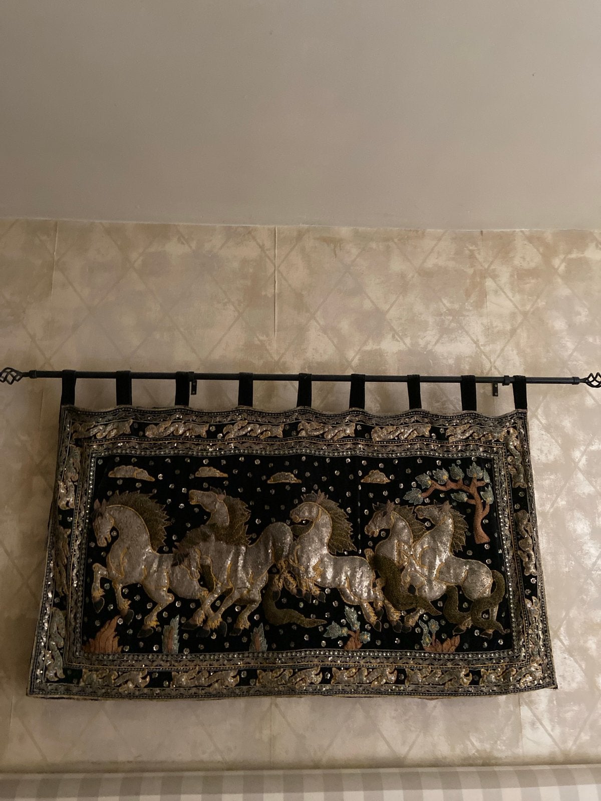 Wandkleed met paarden en pailletten, Gebruikt, Oosters, Meerkleurig, Ophalen of Verzenden