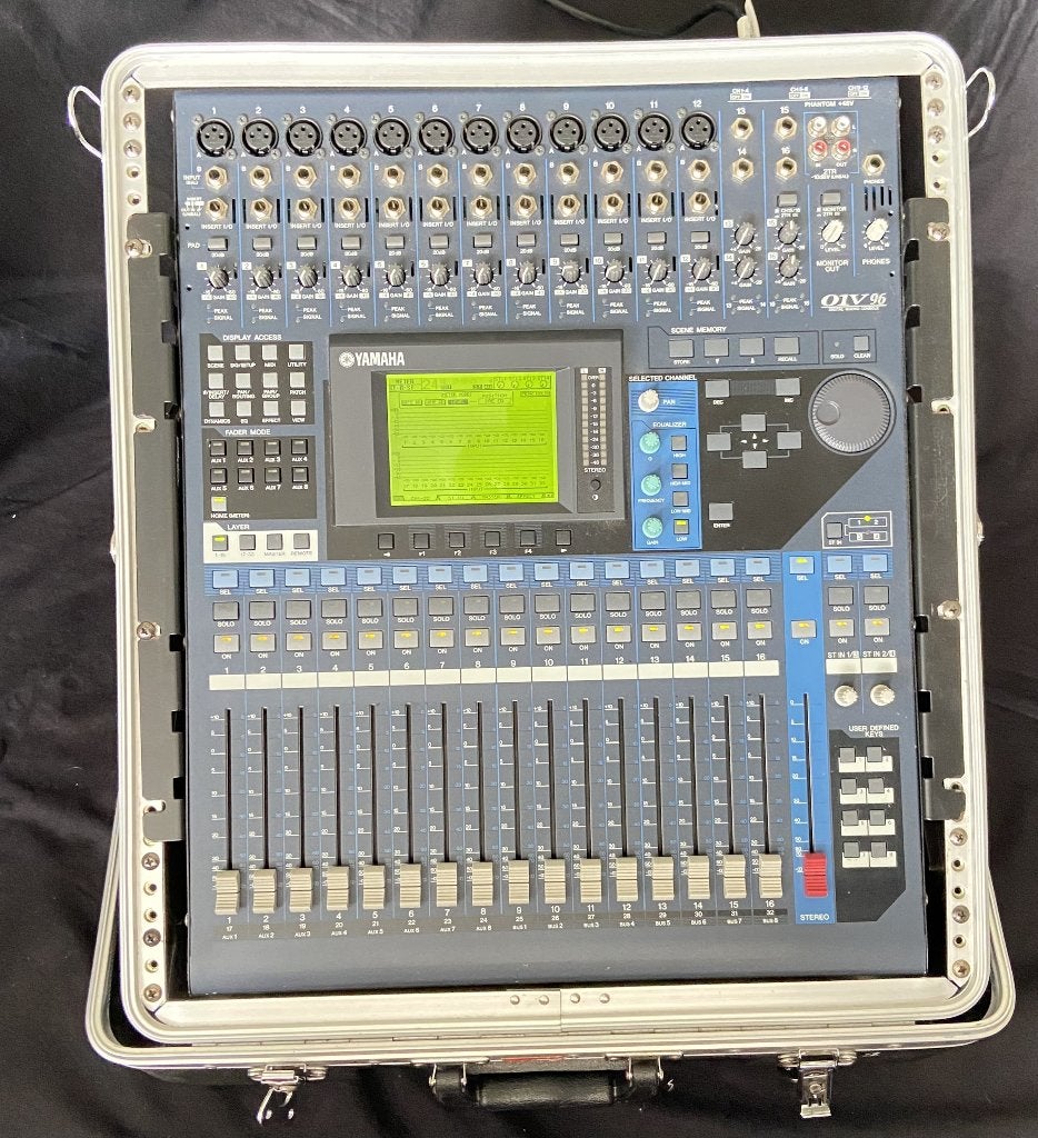 Yamaha 01V96V2 digitale mengtafel flightcase  Dante MY16-AUD, Ophalen, Gebruikt, 20 kanalen of meer