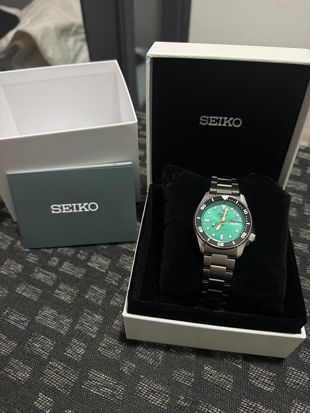 Seiko 5 Sports Automatisch Horloge - Groen Wijzerplaat, Ophalen, Staal, Polshorloge, Zo goed als nieuw