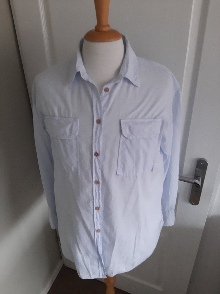 Mooie blouse maat M van Moscow, Ophalen of Verzenden, Zo goed als nieuw, Maat 38/40 (M), Blauw