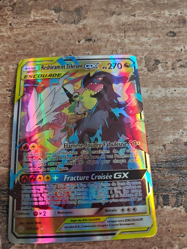 Reshiram & Zekrom GX Full Art Pokémon Kaart (Frans), Ophalen of Verzenden, Zo goed als nieuw, Losse kaart, Foil