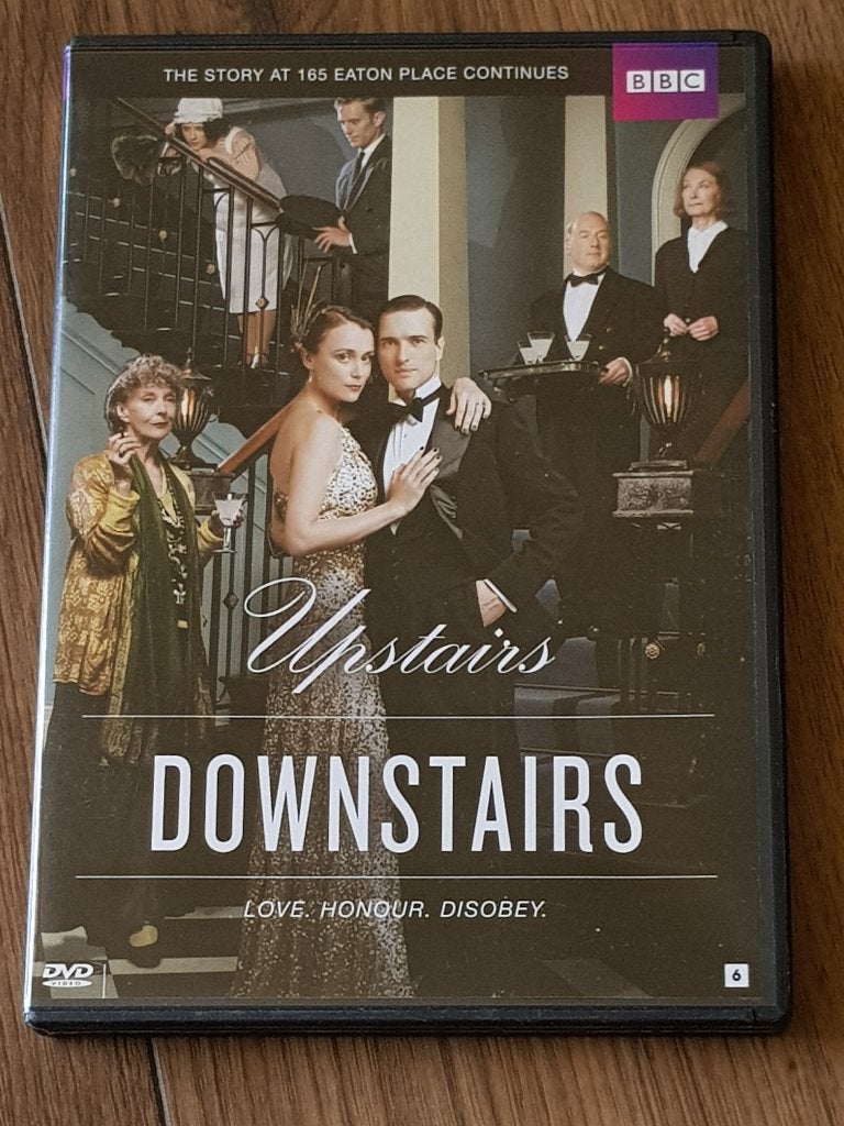 upstairs downstairs, Alle leeftijden, Ophalen of Verzenden, Zo goed als nieuw