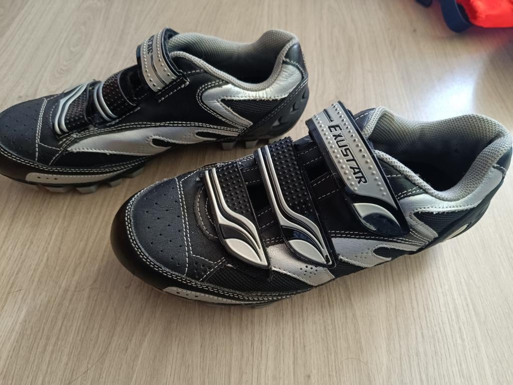 Fietsschoenen exustar maat 39 met spd plaatjes, Gebruikt, Schoenen, Ophalen of Verzenden