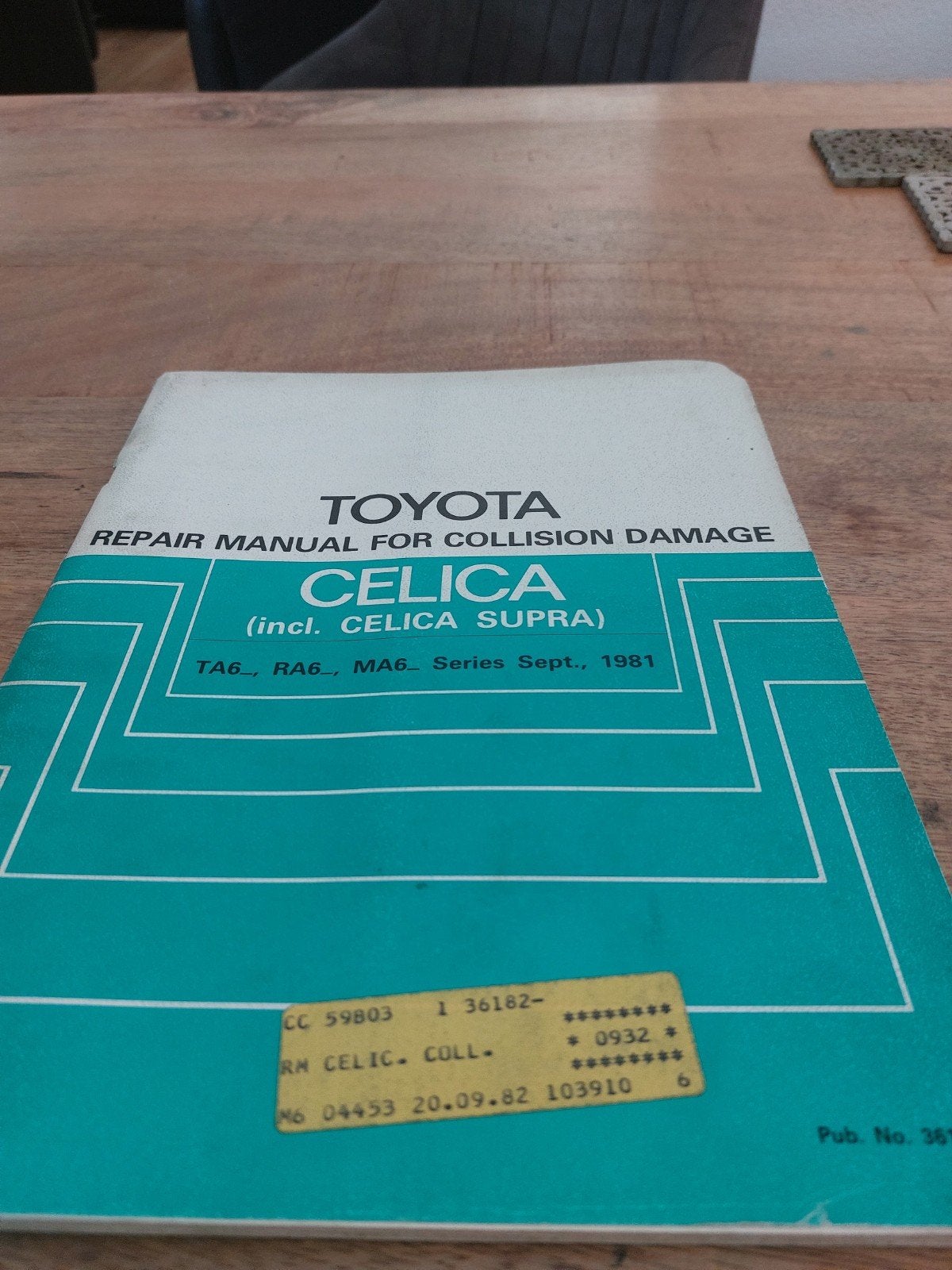 REPAIR MANUAL FOR COLLISION DAMAGE TOYOTA CELICA SUPRA MA61, Auto diversen, Ophalen of Verzenden
