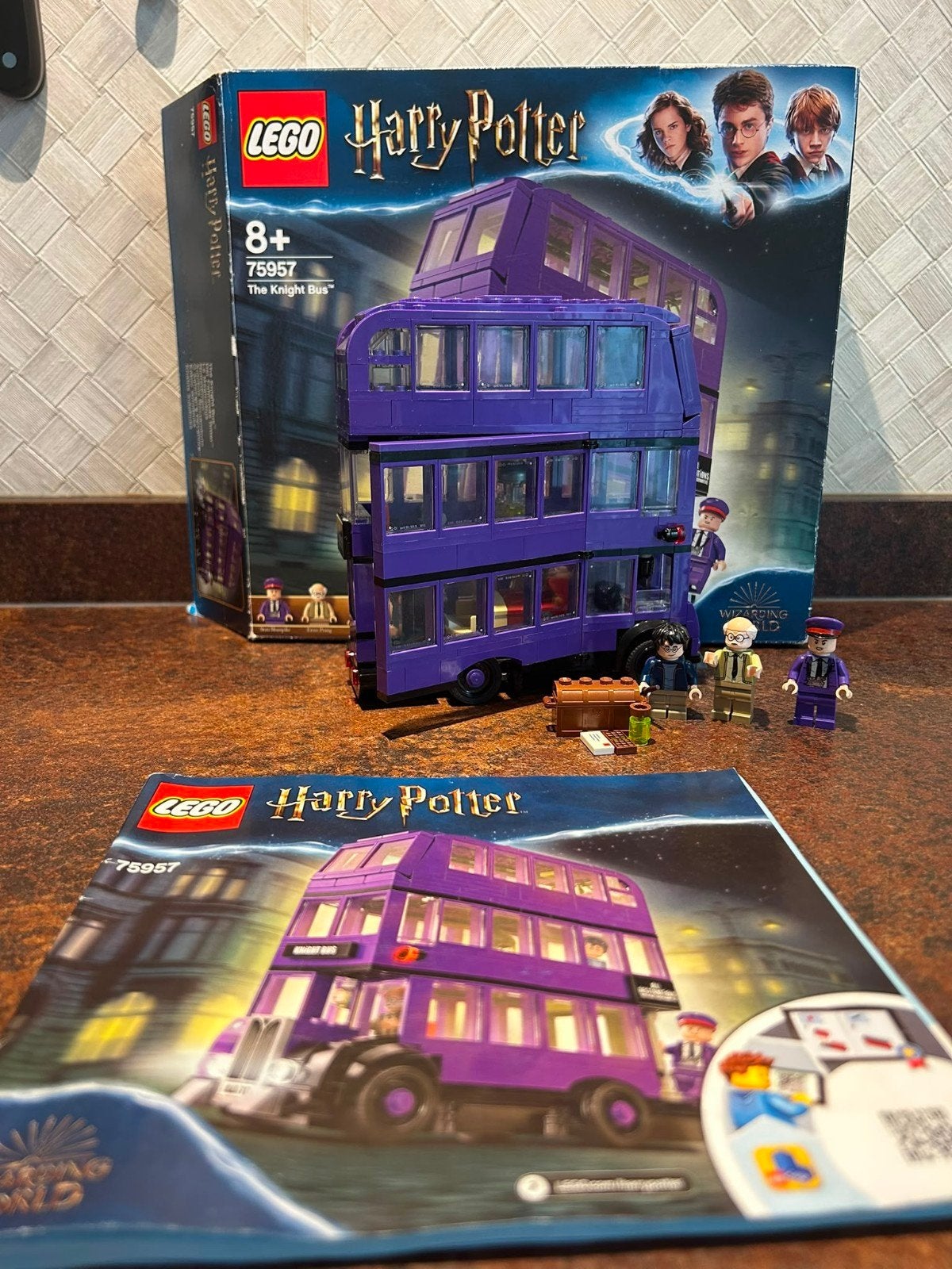 Lego Harry Potter 75957 De Collectebus - Compleet met doos, Ophalen of Verzenden, Zo goed als nieuw, Complete set