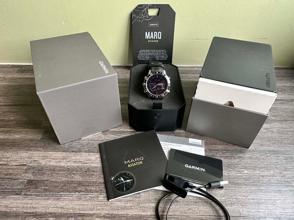 26041 Garmin Marq Aviator (gen1) met garantie, Garmin Nederland BV, https://support.garmin.com/nl-NL/, Garmin, Bramenberg 9-3 3755 BT Eemnes