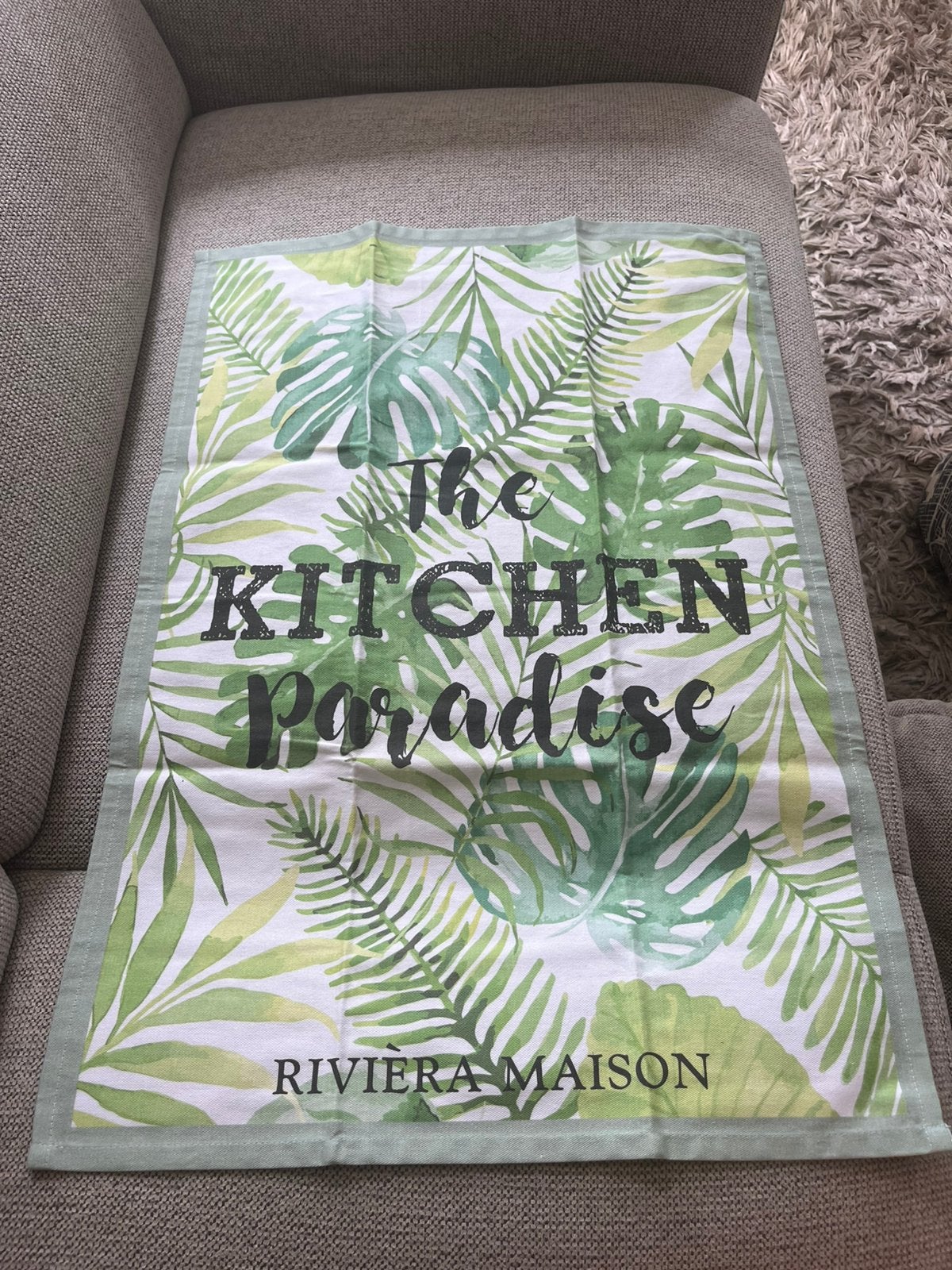 Te koop: Rivièra Maison theedoek blaadjes/paradise, Huis en Inrichting, Keuken | Textiel, Ophalen of Verzenden, Nieuw, Groen, Theedoek of Handdoek