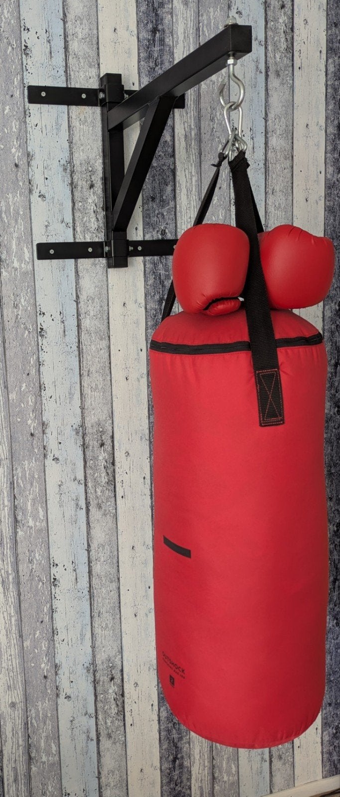Bokszak met handschoenen en ophangsysteem., Sport en Fitness, Ophalen