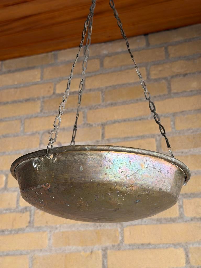 Antieke koperen weegschaal met kettingen, Ophalen, Koper