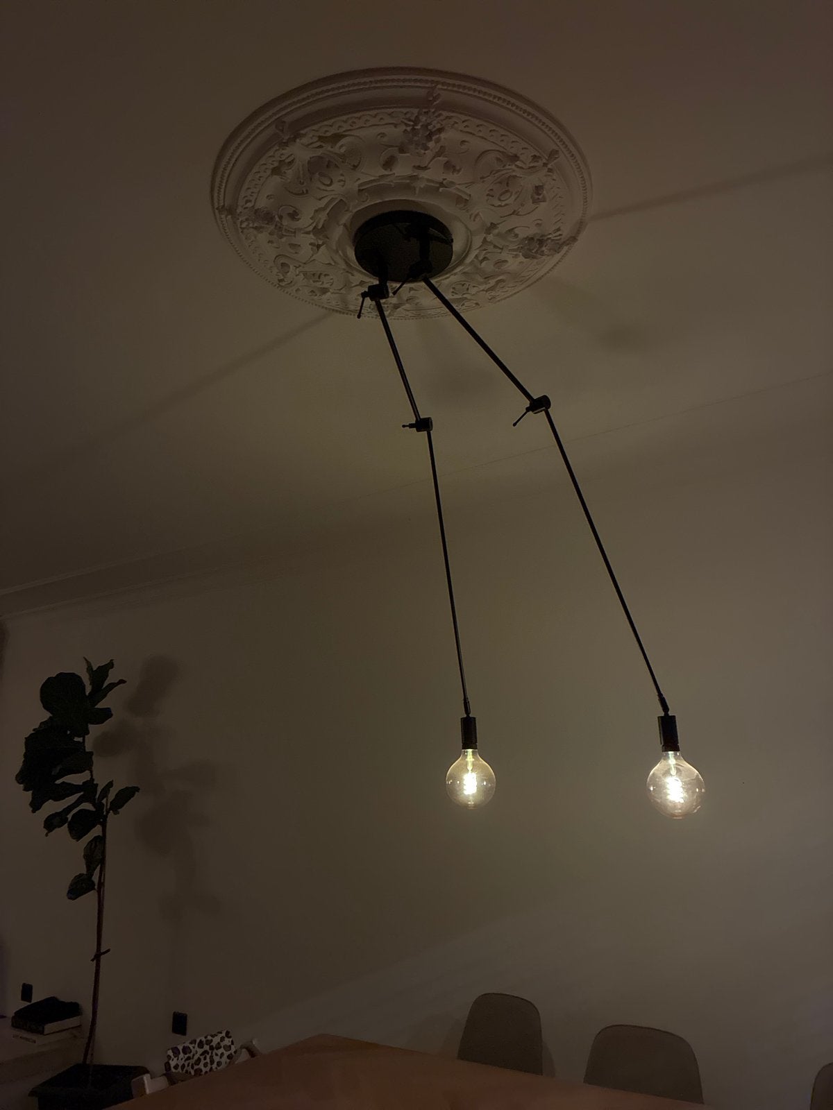 Verstelbare plafondlamp, Ophalen of Verzenden, Zo goed als nieuw, Metaal, E27 (groot)