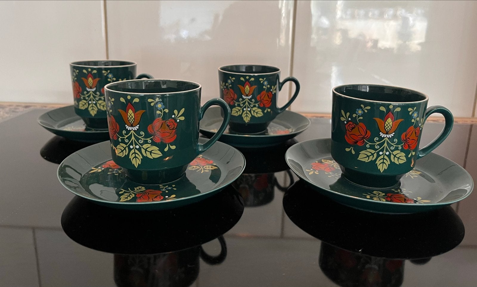 Vintage Rosa Bavaria Koffiekopjes met Schotels (4 stuks), Ophalen of Verzenden