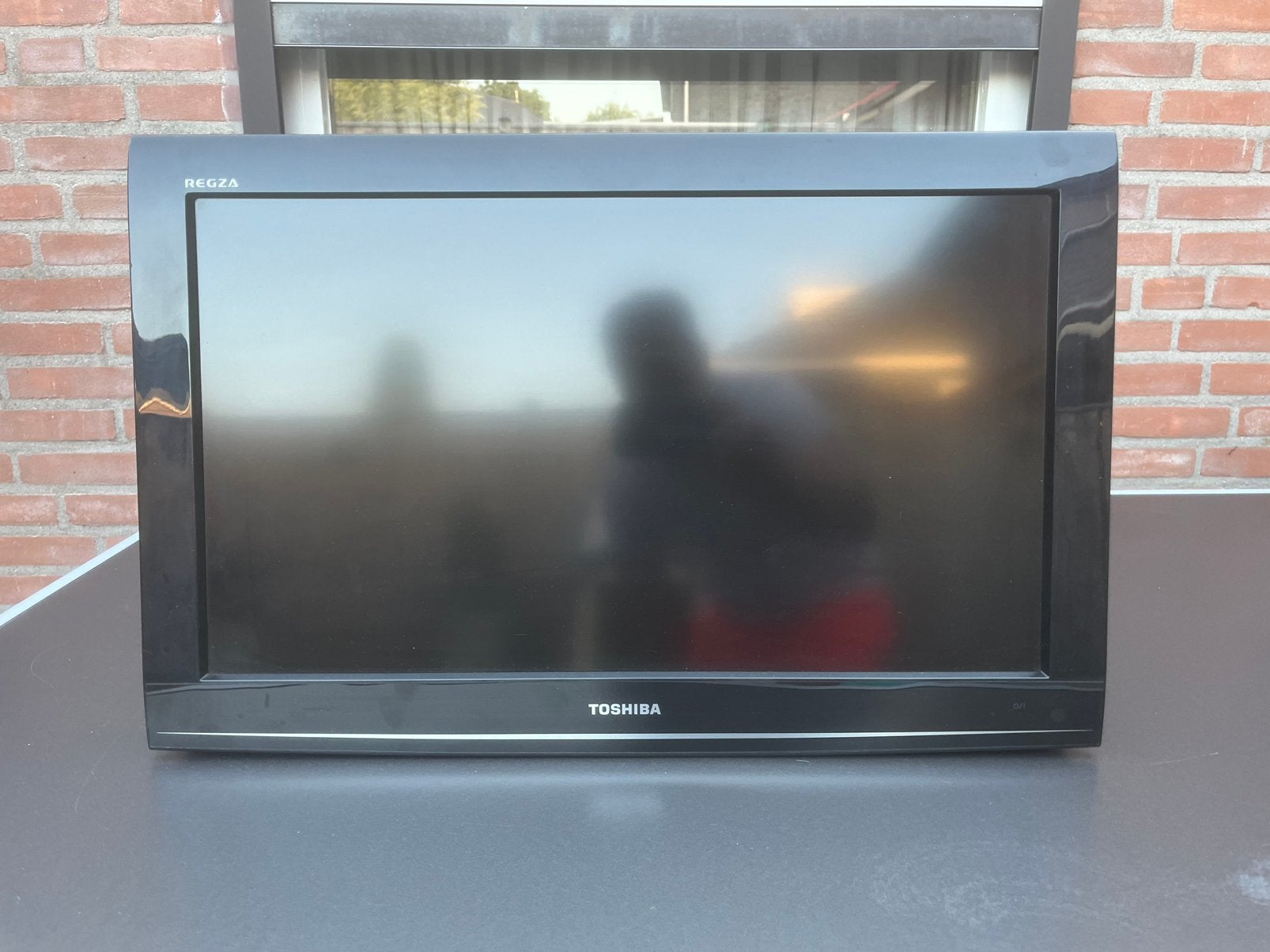 Toshiba televisie zwart 65 cm diagonaal, Ophalen, Gebruikt, Tv en Weergevers