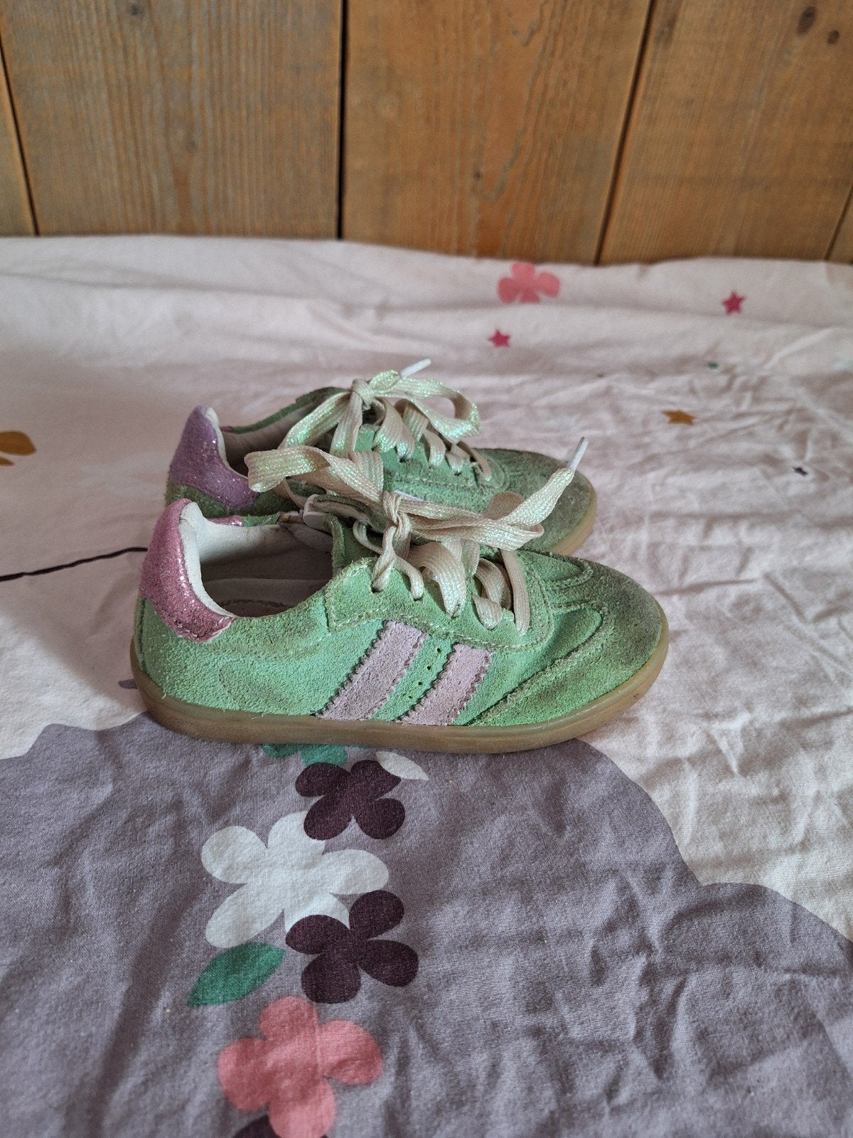 Ikke Nubuck Schoenen Maat 26 met Glitter, Gebruikt, Meisje, Schoenen, Ikke