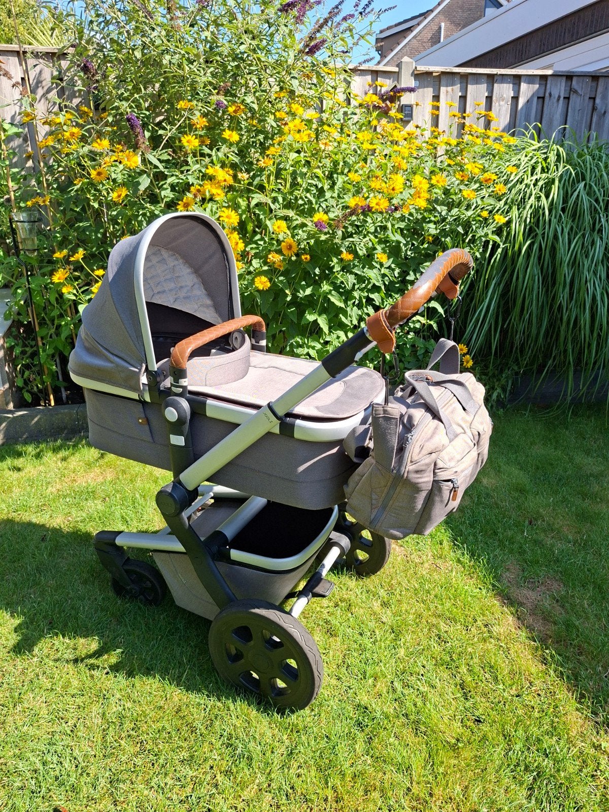 Joolz Day 2 Combiwagen met reiswieg, kinderzitje en accessoi, Gebruikt, Verstelbare duwstang, Combiwagen, Ophalen