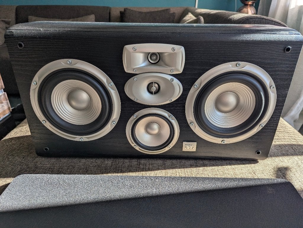 JBL LC2 center speaker, Ophalen, Zo goed als nieuw, Center speaker, 120 tot 150 watt