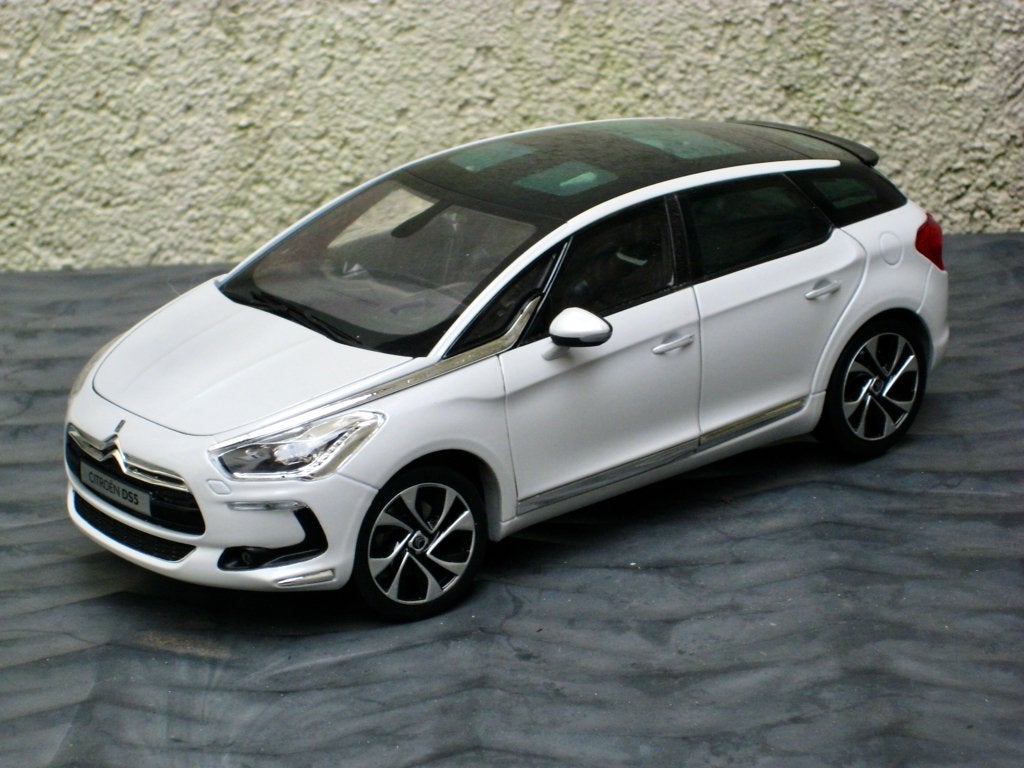 Citroen DS5 2011 parelwit Norev 1:18, Ophalen of Verzenden, Nieuw, Auto, Norev