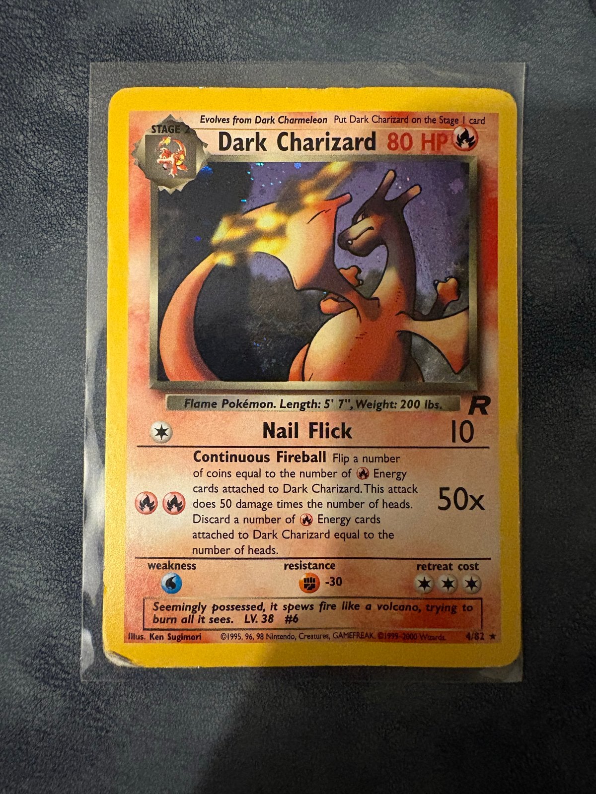 Dark Charizard - 4/82 Team Rocket, Hobby en Vrije tijd, Ophalen, Zo goed als nieuw, Losse kaart, Foil