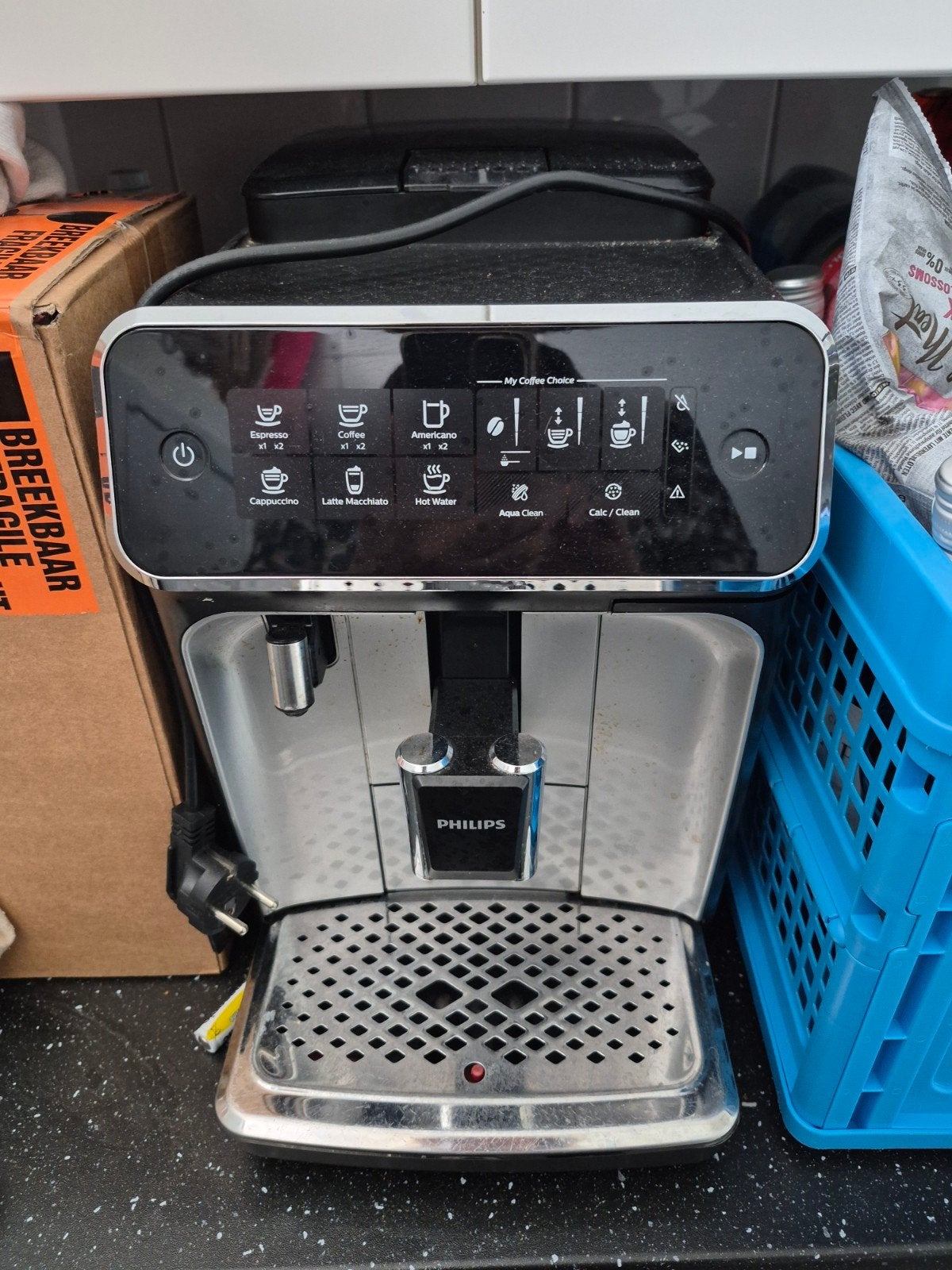 Philips LatteGo koffiemachine met versgemalen bonen, Witgoed en Apparatuur, Koffiezetapparaten, Ophalen, Gebruikt, Koffiemachine