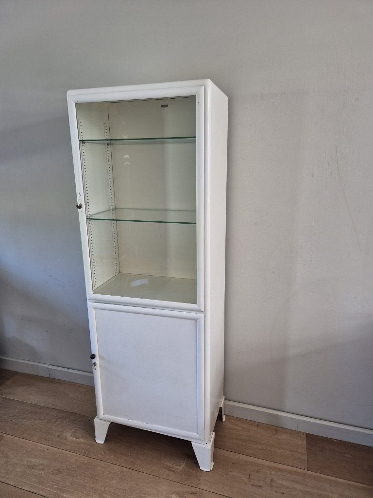Sfeervolle Vintage Apothekerskast, Huis en Inrichting, Kasten | Vitrinekasten, Ophalen, 50 tot 100 cm, Metaal, 150 tot 200 cm