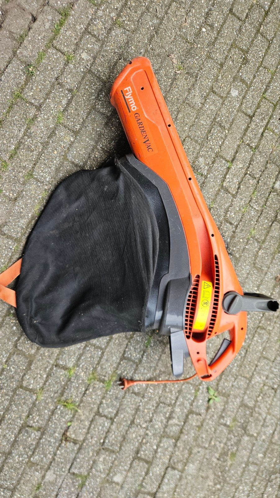 Flymo bladblazer / bladzuiger, Tuin en Terras, Ophalen, Gebruikt, Met opvangzak, Handgedragen