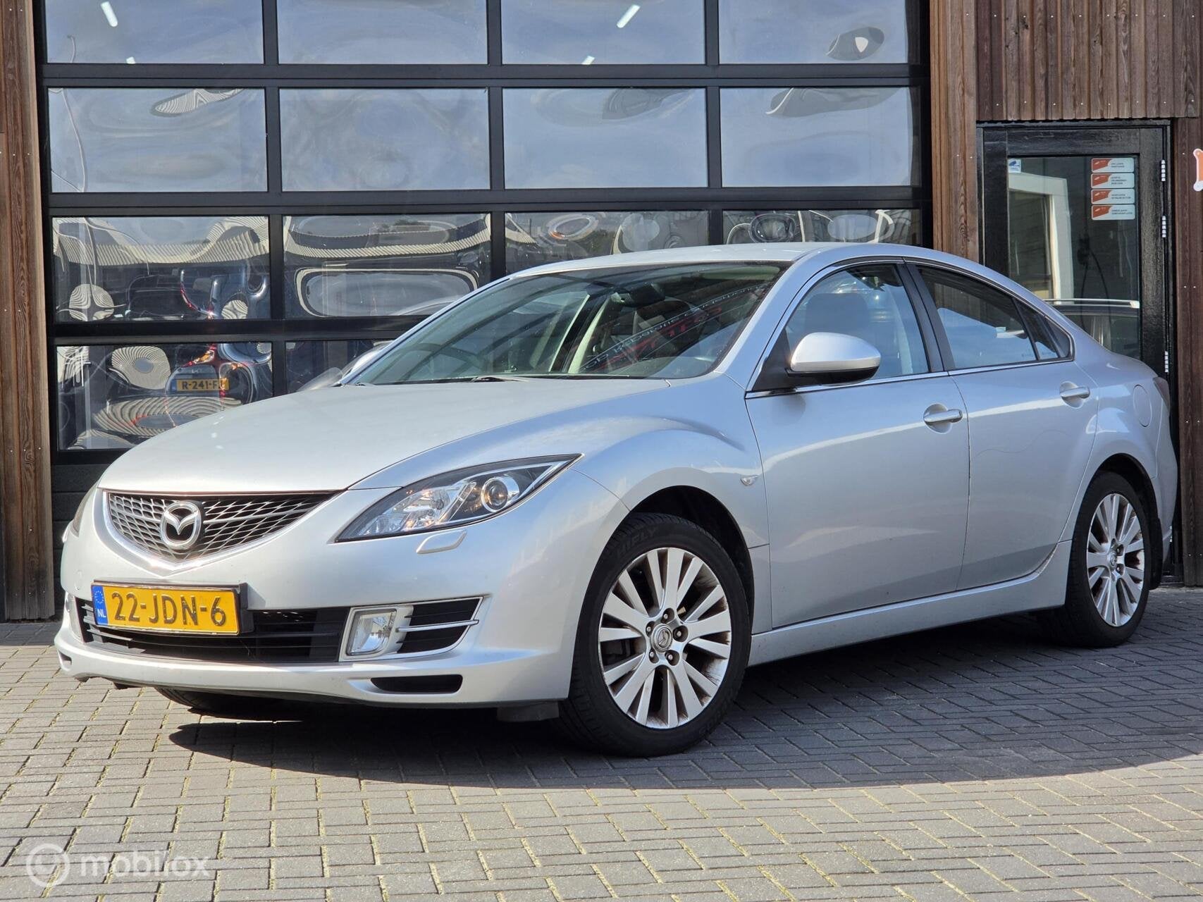 MAZDA 6 1.8 BUSINESS SEDAN CLIMA CRUISE EXPORT, Auto's, Voorwielaandrijving, Gebruikt, Stoelverwarming, 4 cilinders