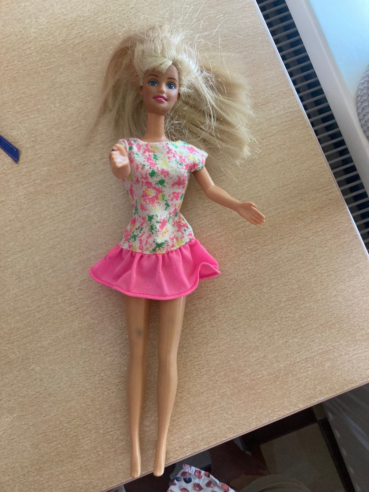 vintage barbie Mattel 1966, Verzamelen, Ophalen of Verzenden, Zo goed als nieuw, Kleertjes
