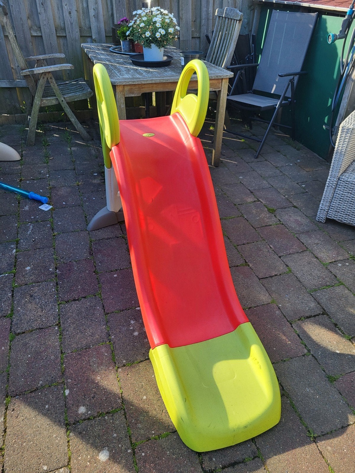 Smoby glijbaan voor kinderen - rood/geel, Kinderen en Baby's, Speelgoed | Buiten | Los speelgoed, Ophalen, Gebruikt