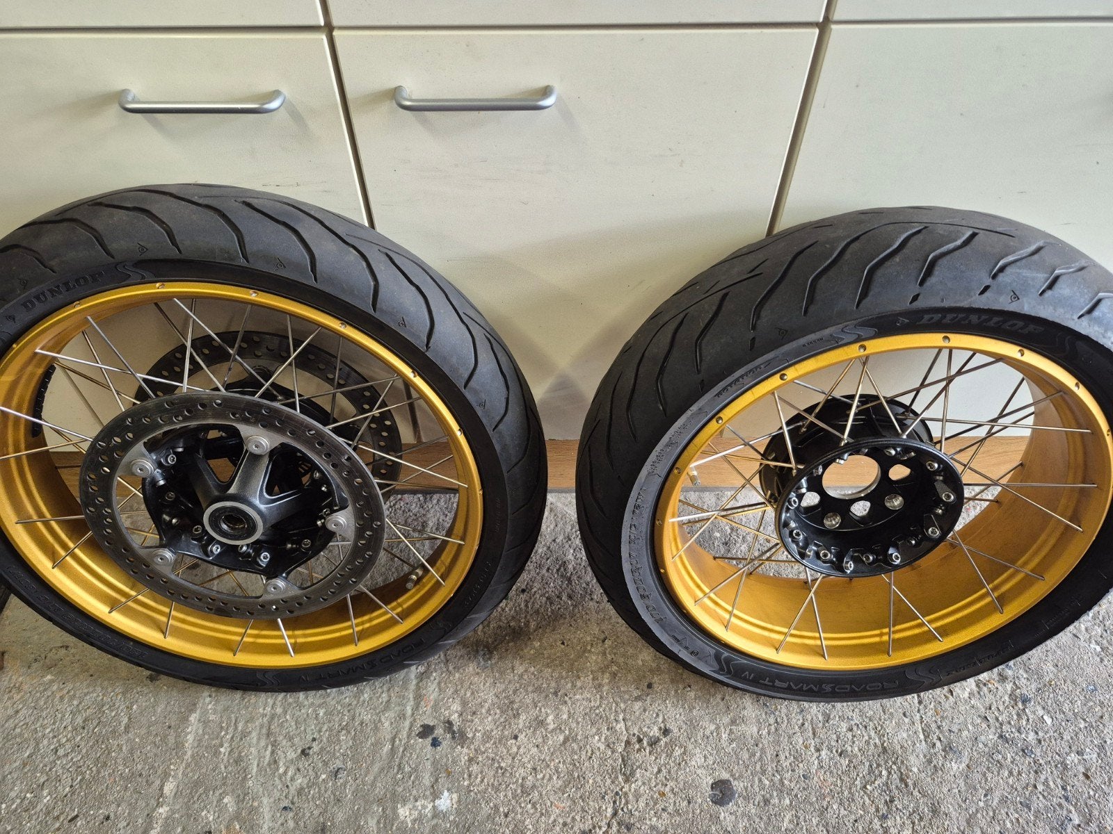 Gouden spaakwielen kruisspaakwielen spaakvelgen BMW R1250GS, Motoren, Onderdelen | BMW, Ophalen, Gebruikt