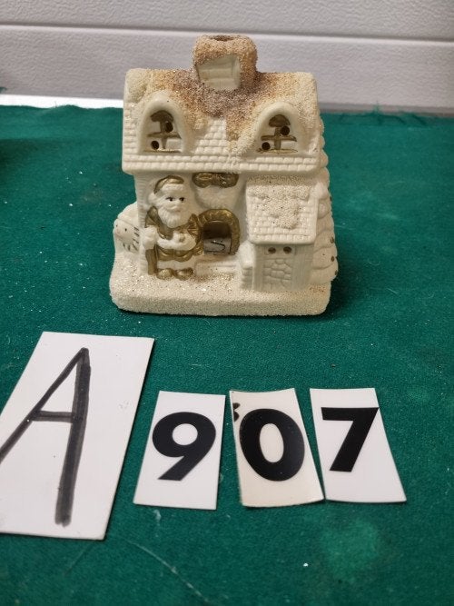 kersthuisje wit porselein [a907], Ophalen of Verzenden, 'T Olde Gre-j, Info@toldegrej.nl, Endepoelstraat 20f Didam