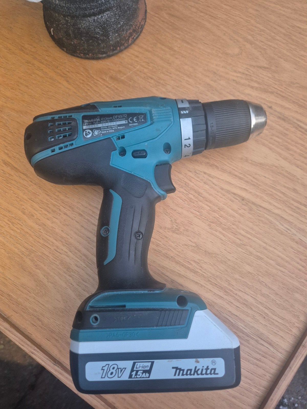 Makita Schroefmachine 18 v accu., Ophalen of Verzenden, Zo goed als nieuw, Boor- en Schroefmachine