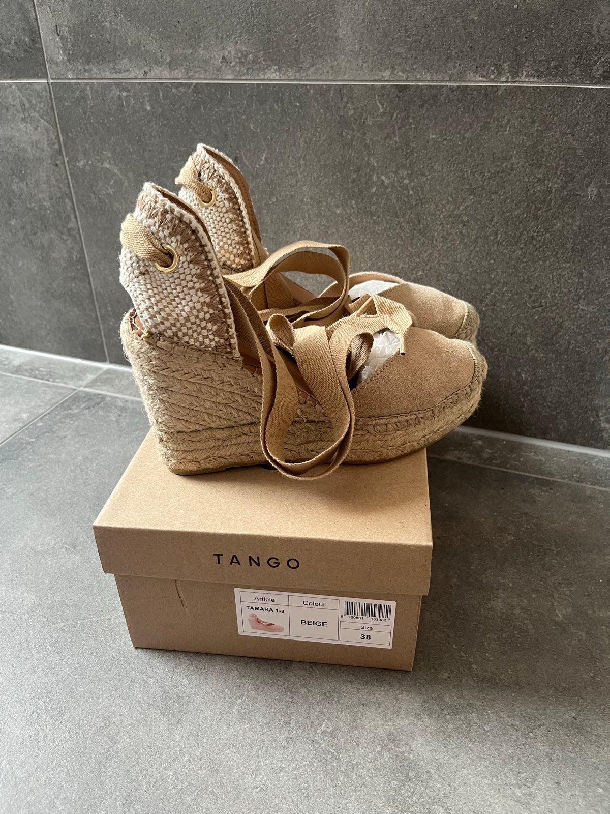Tango sleehakken - Beige espadrilles, Beige, Nieuw, Ophalen of Verzenden, Espadrilles of Moccasins