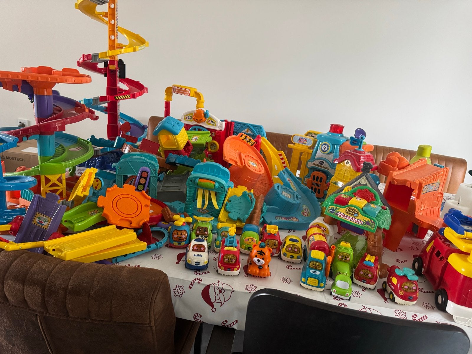 Grote VTech Zoef Zoef Dieren en Toet Toet Auto's collectie, Ophalen of Verzenden, Gebruikt, 2 tot 4 jaar