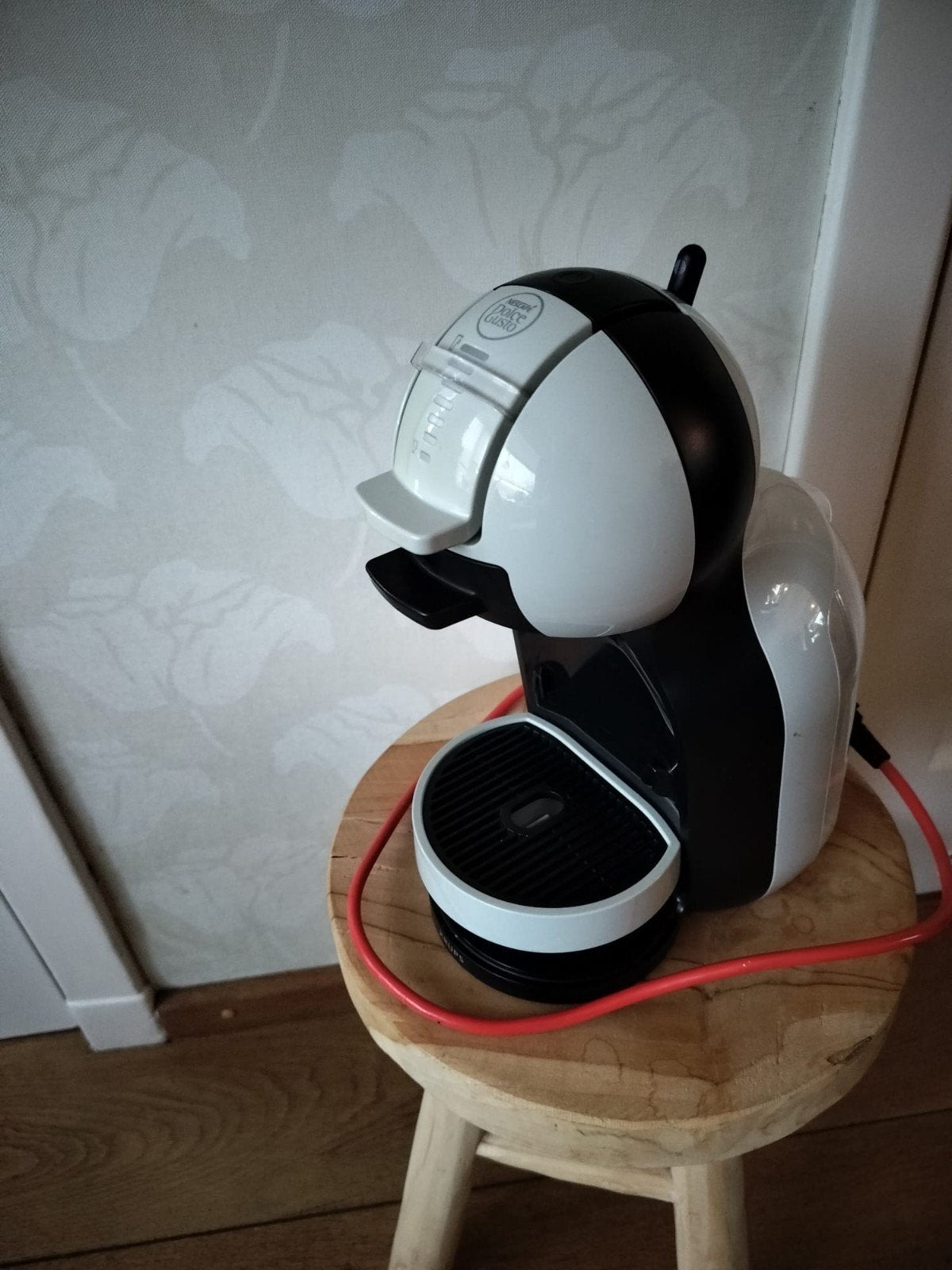 Dolce Gusto, Ophalen, Koffiemachine