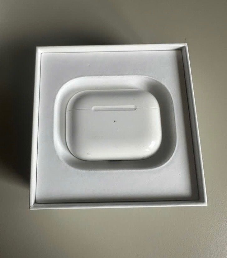 Zo goed als nieuw AirPods Pro, Ophalen of Verzenden, Zo goed als nieuw, 1 handset