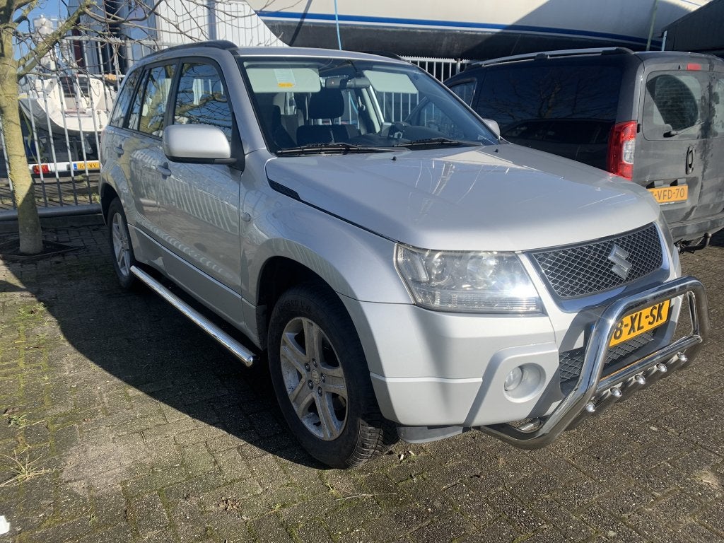 Suzuki Grand Vitara Sidebars rechte buis, Niet ingevuld, Niet ingevuld, Niet ingevuld