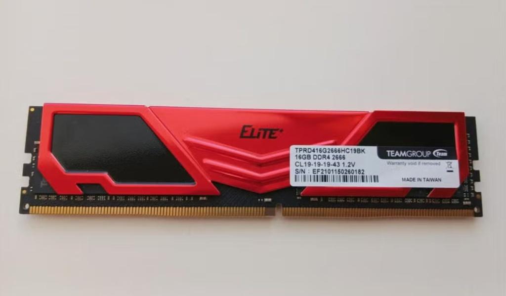 DDR4 RAM 16 GB ELITE geheugen, Ophalen, Gebruikt, DDR4, Desktop