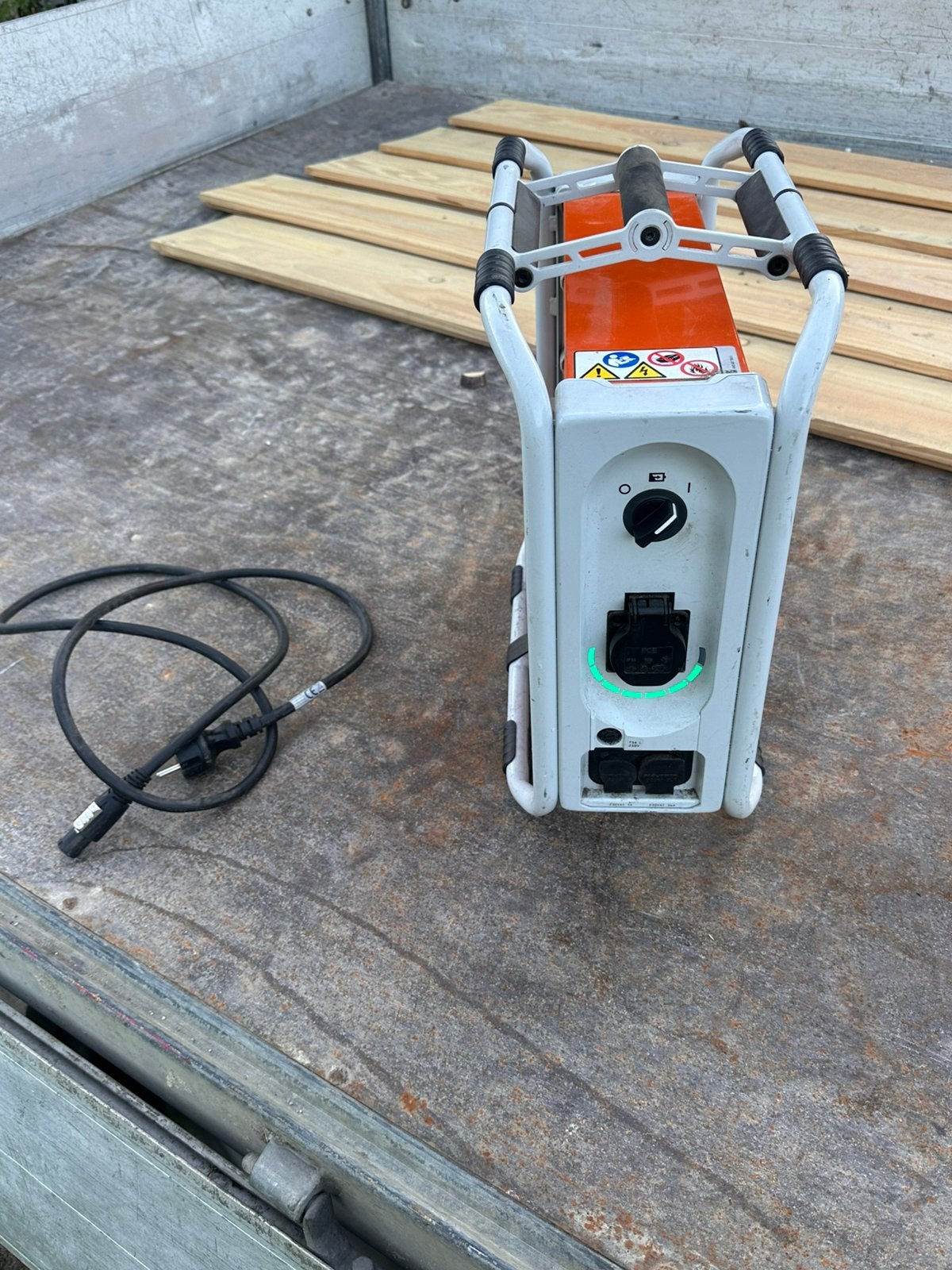 Stihl ps 3000, Ophalen, Zo goed als nieuw