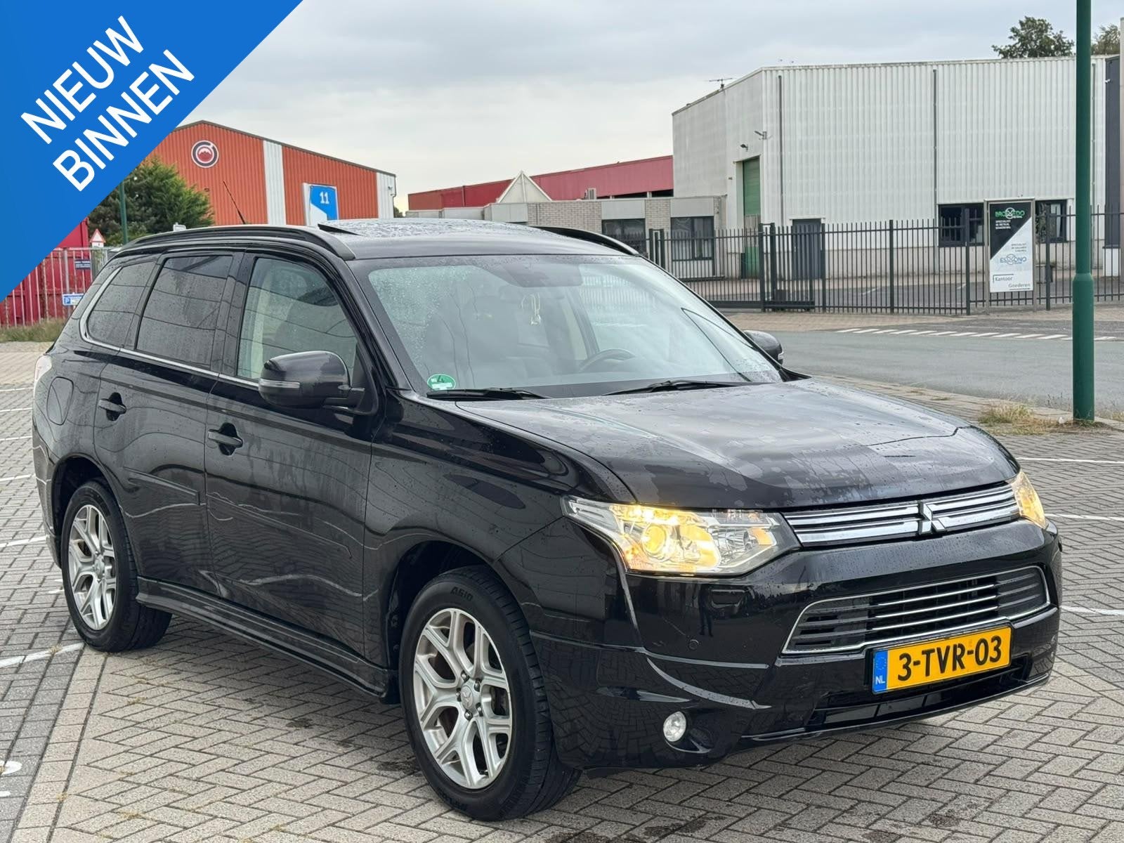 Mitsubishi Outlander 2.0 PHEV Instyle+ Vol optie/NAP/TRKHK, Auto's, 1998 cc, Euro 6, 4 cilinders, Zwart