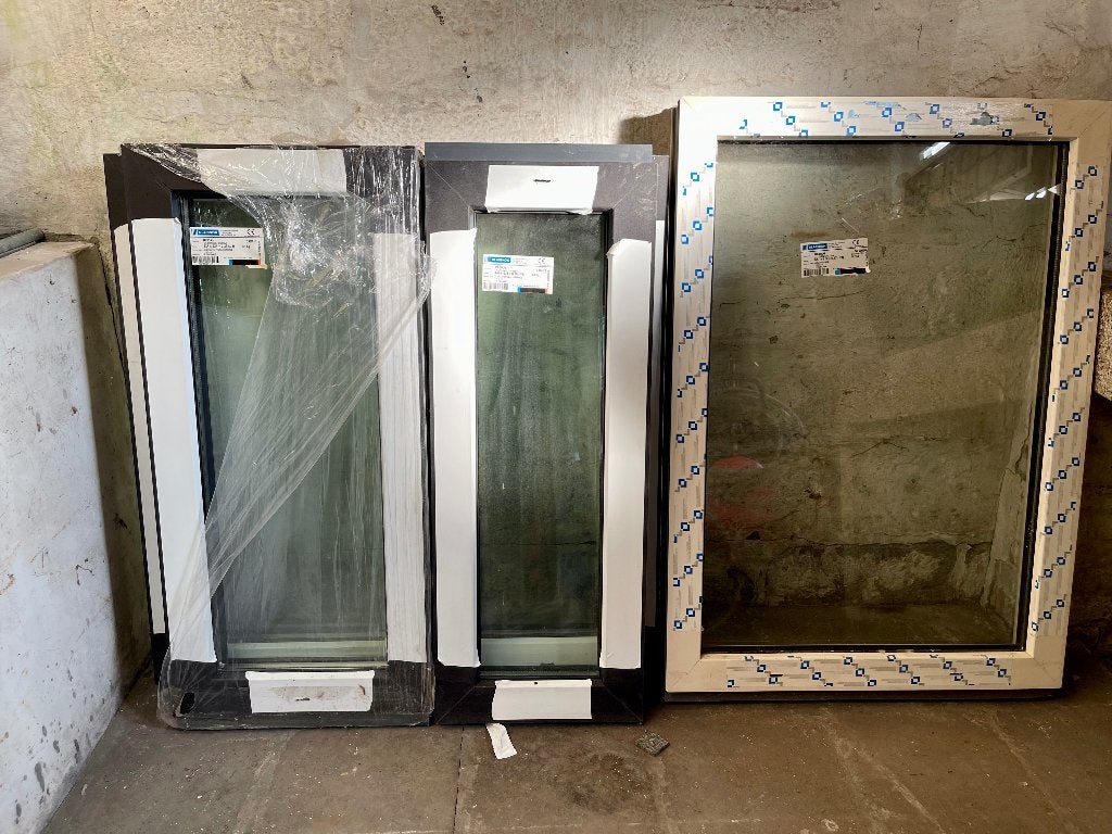 4 kunststof raamkozijnen, Doe-het-zelf en Verbouw, Kozijnen en Schuifpuien, Kunststof, Raamkozijn, Nieuw, Inclusief glas