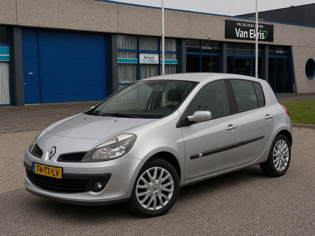 Renault Clio 1.6-16V Dynamique 5-DRS Clima/Cruise/Airco, Gebruikt, 4 cilinders, Origineel Nederlands, Handgeschakeld