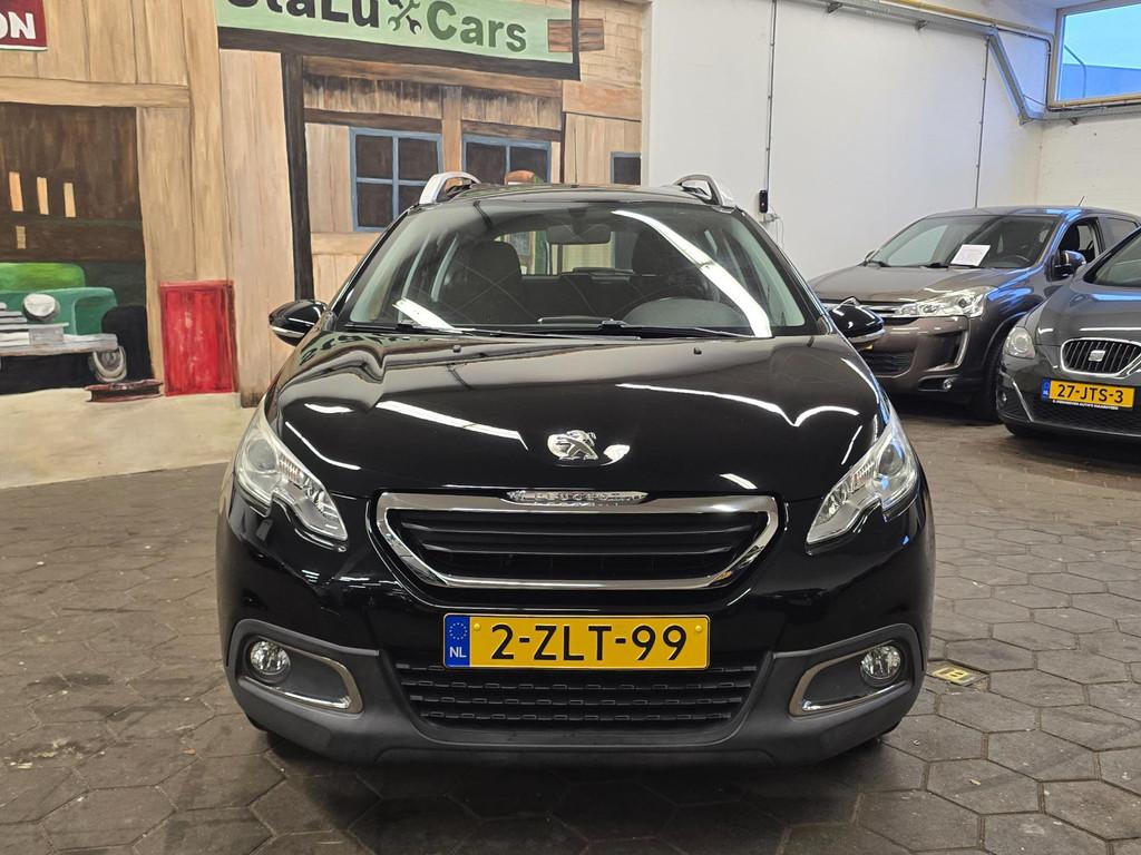 Peugeot 2008 1.2 PureTech Active/AIRCO/NAVI/CRUISE/N.A.P/, Voorwielaandrijving, Euro 5, Stof, Zwart